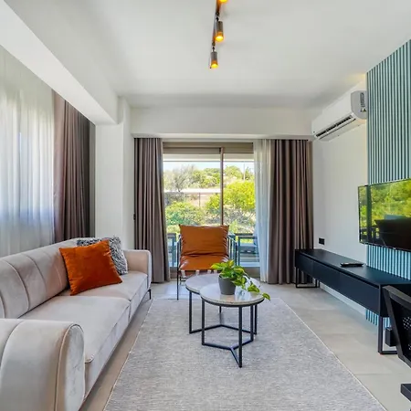 شقة فندقية Ayayorgi Homes 3*