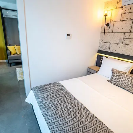 Apart Otel Ayayorgi Homes Çeşme